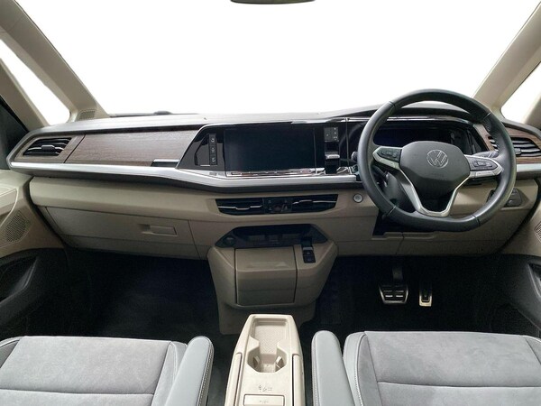 Used Volkswagen Multivan 2024 for sale - 76237069: Photo 8