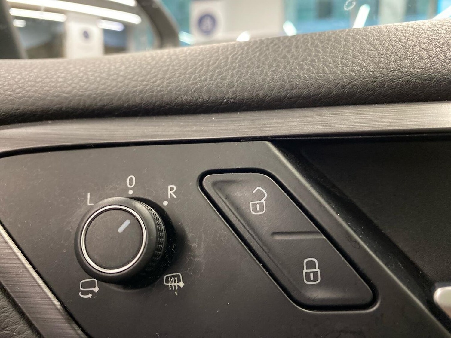 Used Volkswagen Golf 2020 for sale - 76979908: Photo 2