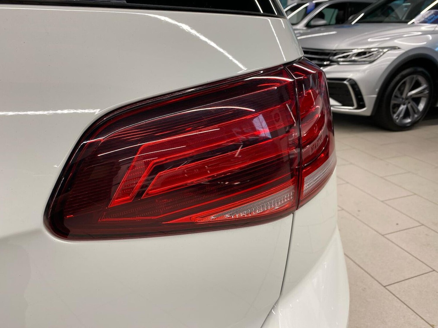 Used Volkswagen Golf 2020 for sale - 76979908: Photo 33