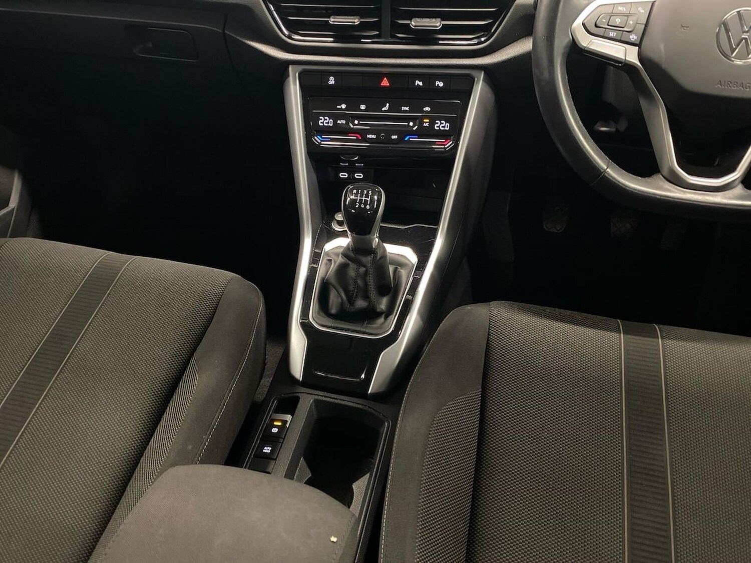 Used Volkswagen T-Roc 2022 for sale - 77487817: Photo 13