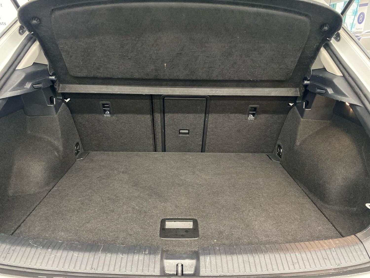 Used Volkswagen T-Roc 2022 for sale - 77487817: Photo 17