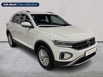 Used Volkswagen T-Roc 2022 for sale - 77487817: Photo