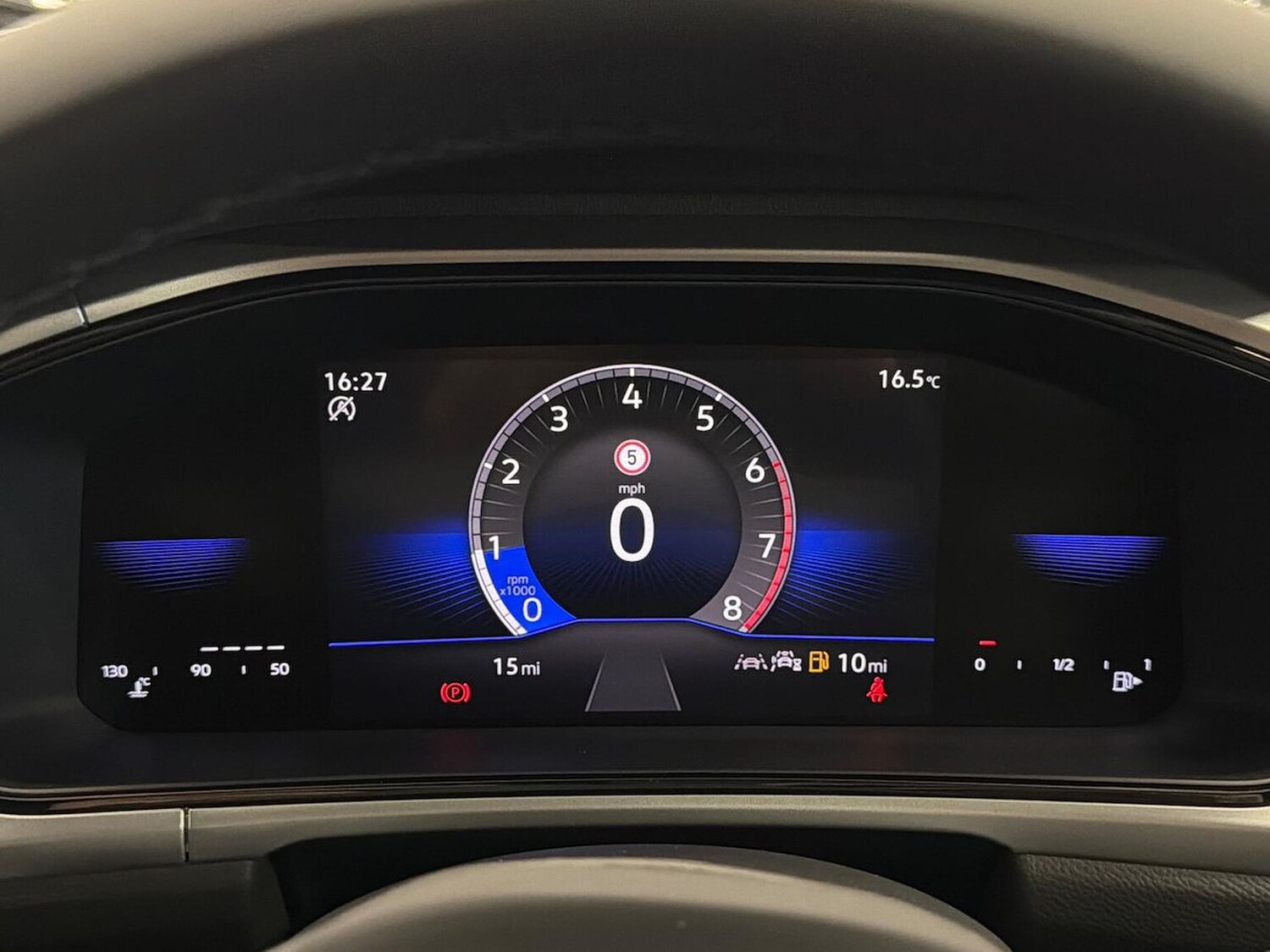 Used Volkswagen T-Roc 2025 for sale - 76219196: Photo 10