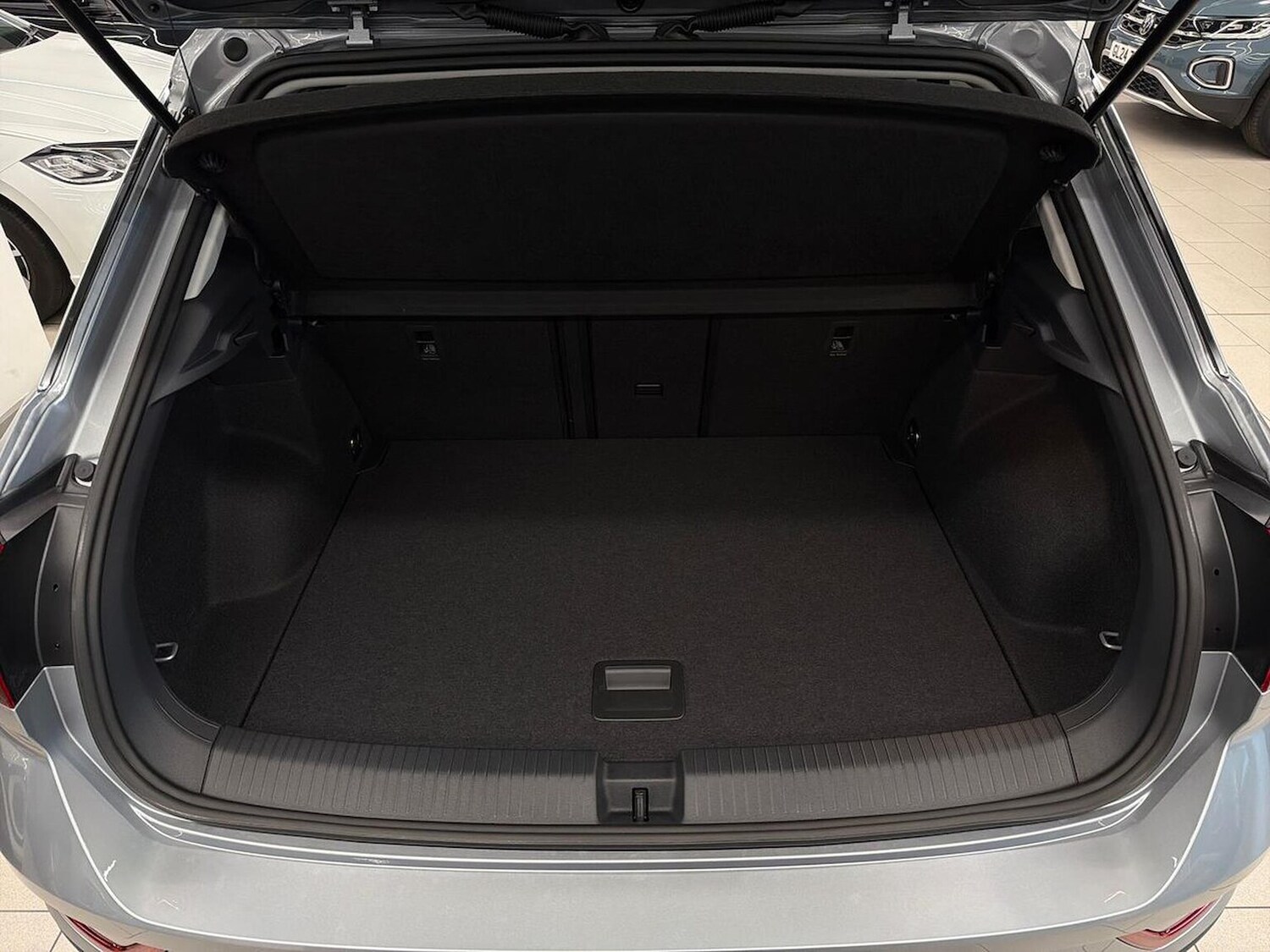 Used Volkswagen T-Roc 2025 for sale - 76219196: Photo 17