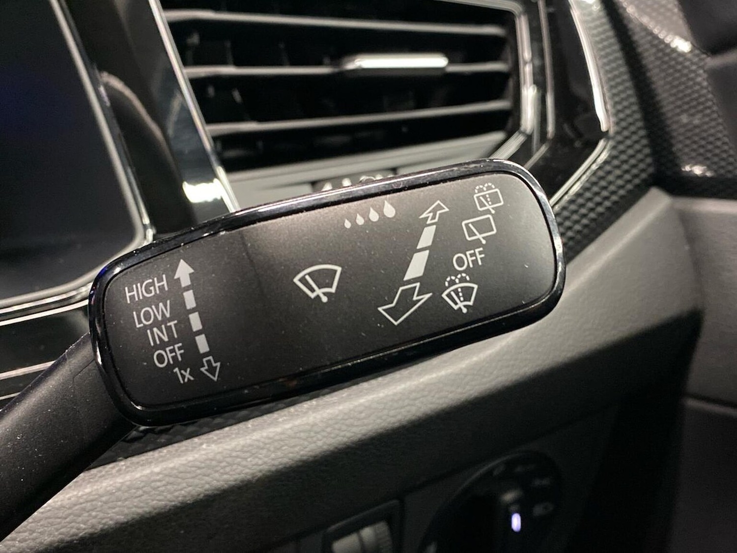 Used Volkswagen Polo 2023 for sale - 77065803: Photo 28