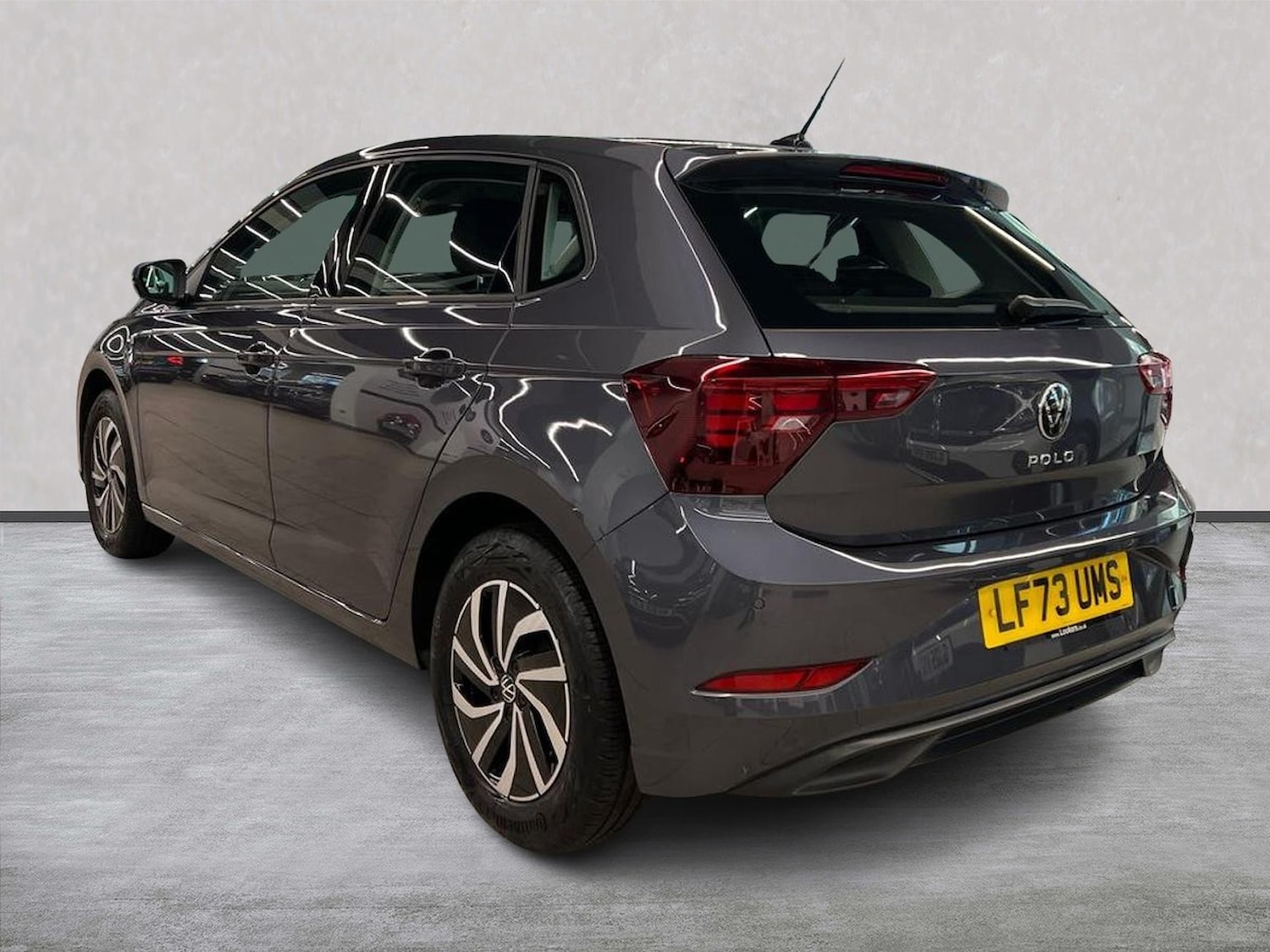 Used Volkswagen Polo 2023 for sale - 78195289: Photo 2