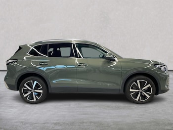 Used Volkswagen Tiguan 2025 for sale - 76292958: Photo 3