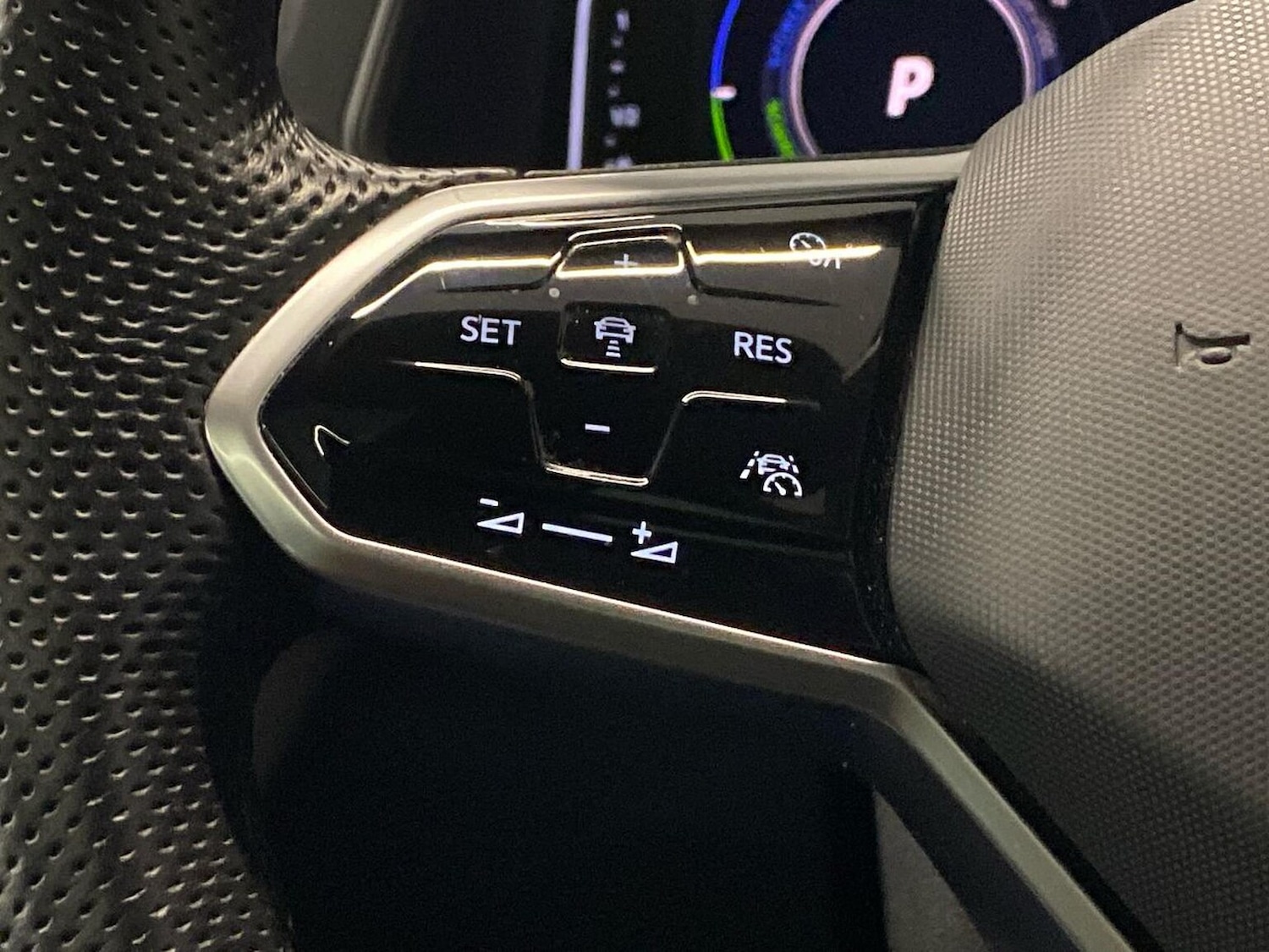 Used Volkswagen Tiguan 2023 for sale - 76182438: Photo 26