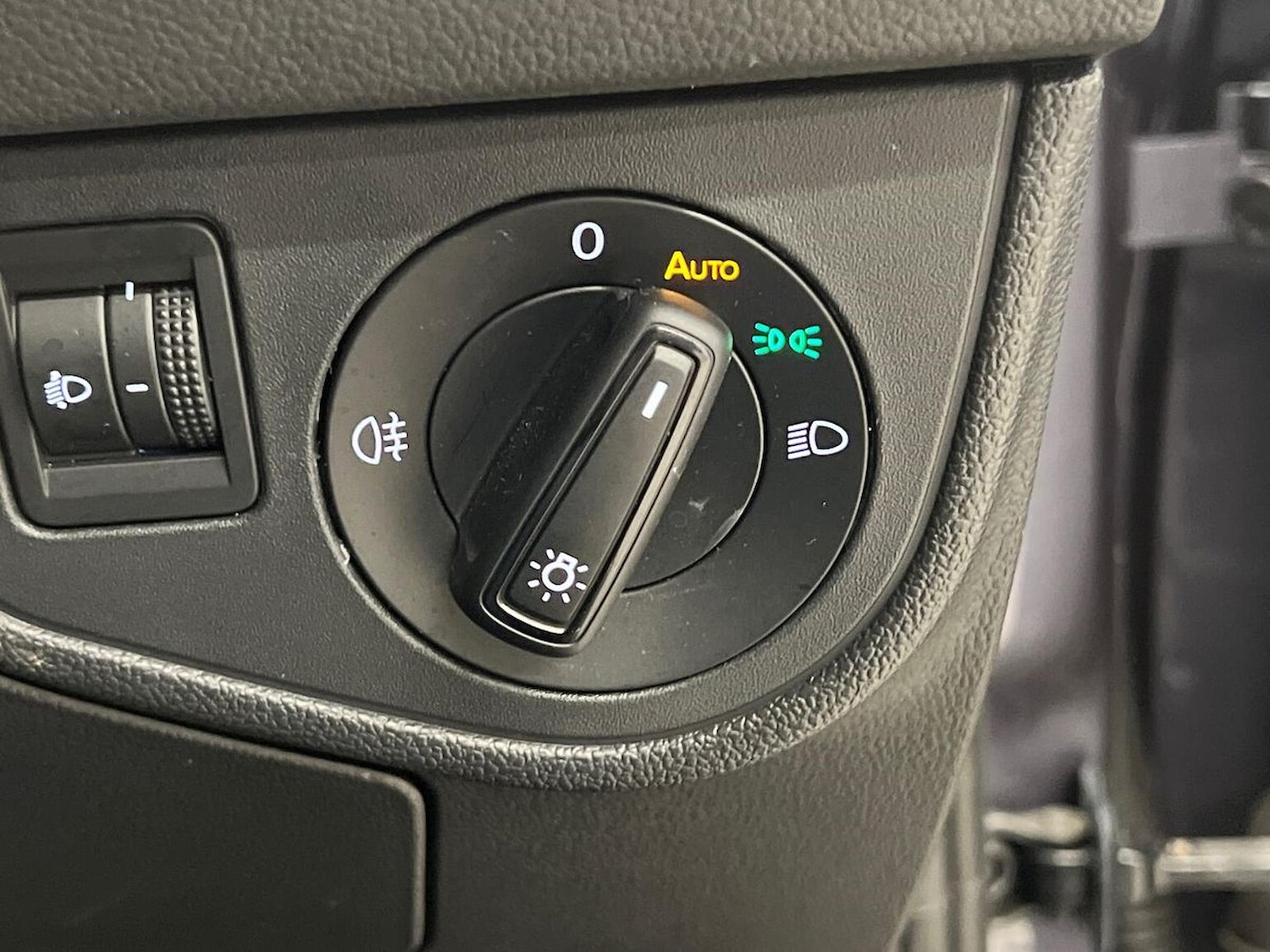 Used Volkswagen Polo 2022 for sale - 76471105: Photo 23