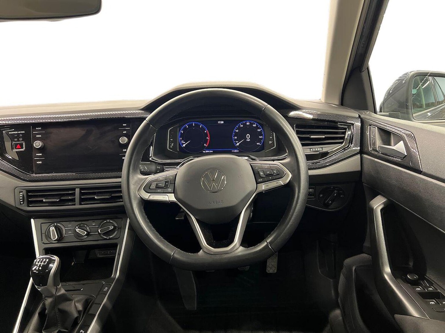 Used Volkswagen Polo 2022 for sale - 76471105: Photo 9