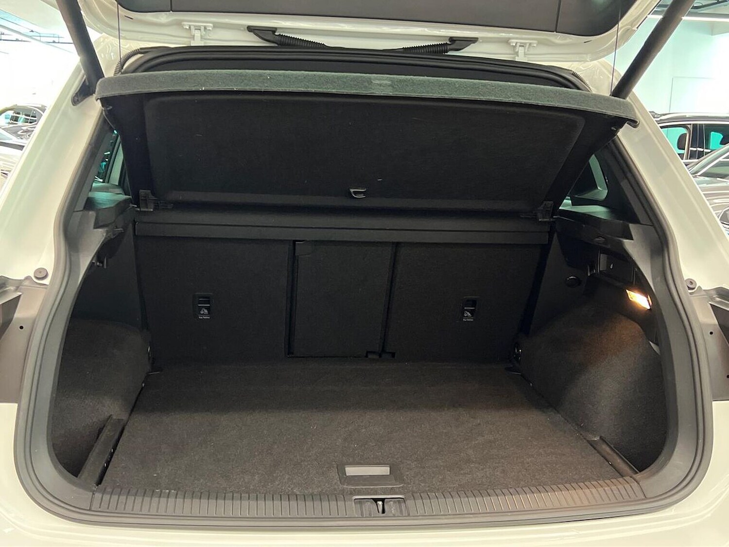 Used Volkswagen Tiguan 2020 for sale - 76046056: Photo 17