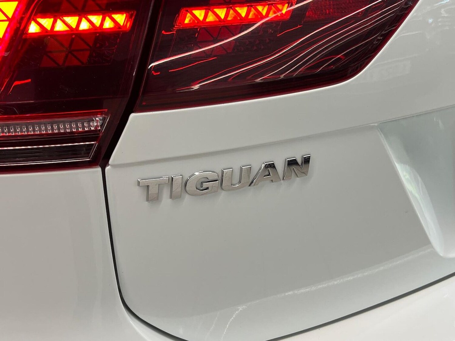 Used Volkswagen Tiguan 2020 for sale - 76046056: Photo 32