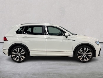 Used Volkswagen Tiguan 2020 for sale - 76046056: Photo