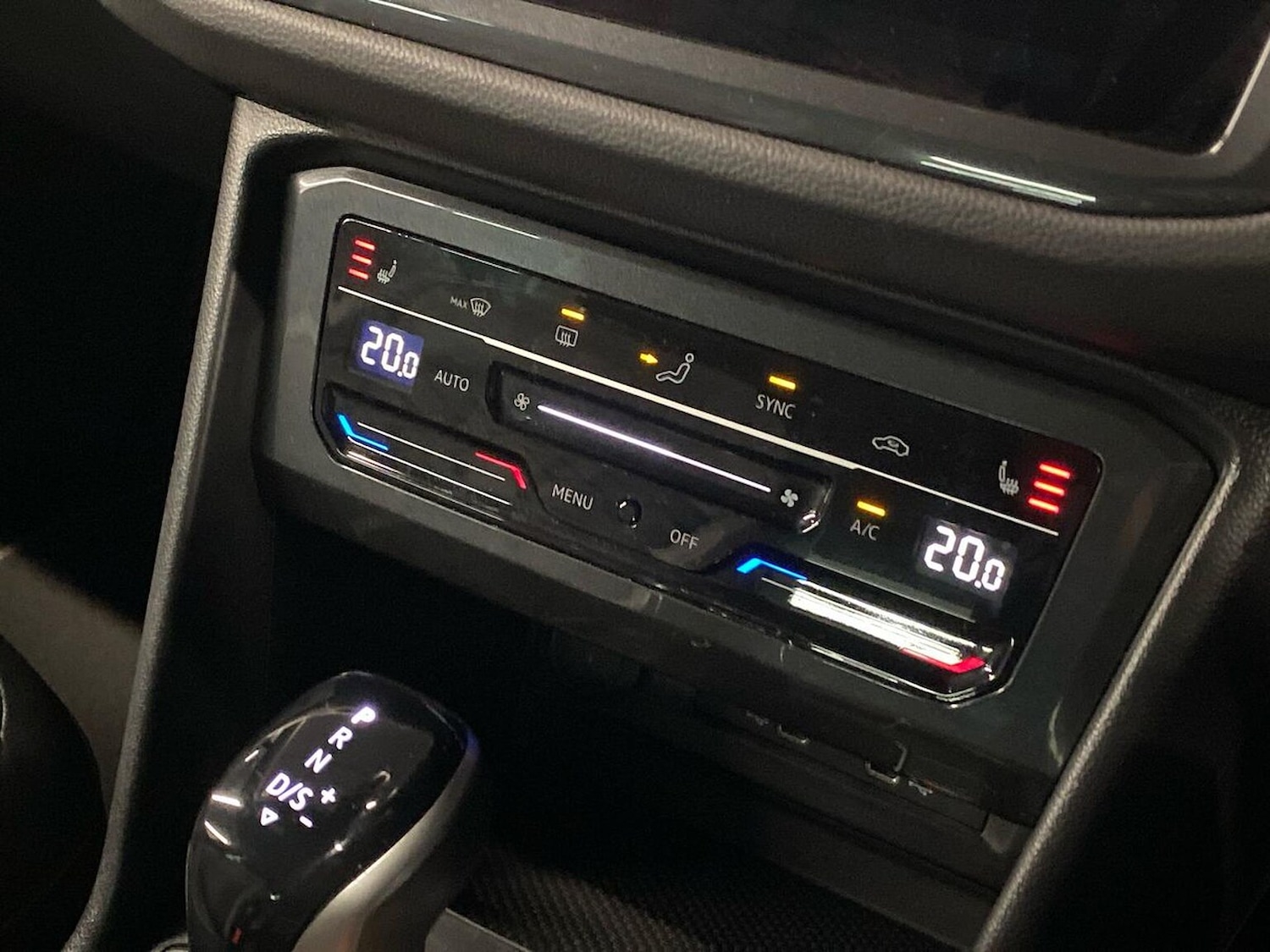 Used Volkswagen Tiguan 2022 for sale - 77567677: Photo 12