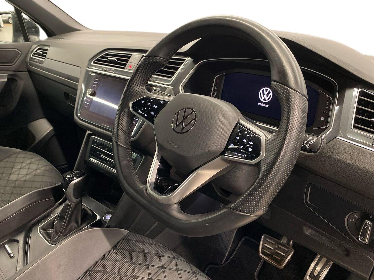 Used Volkswagen Tiguan 2022 for sale - 77567677: Photo 15