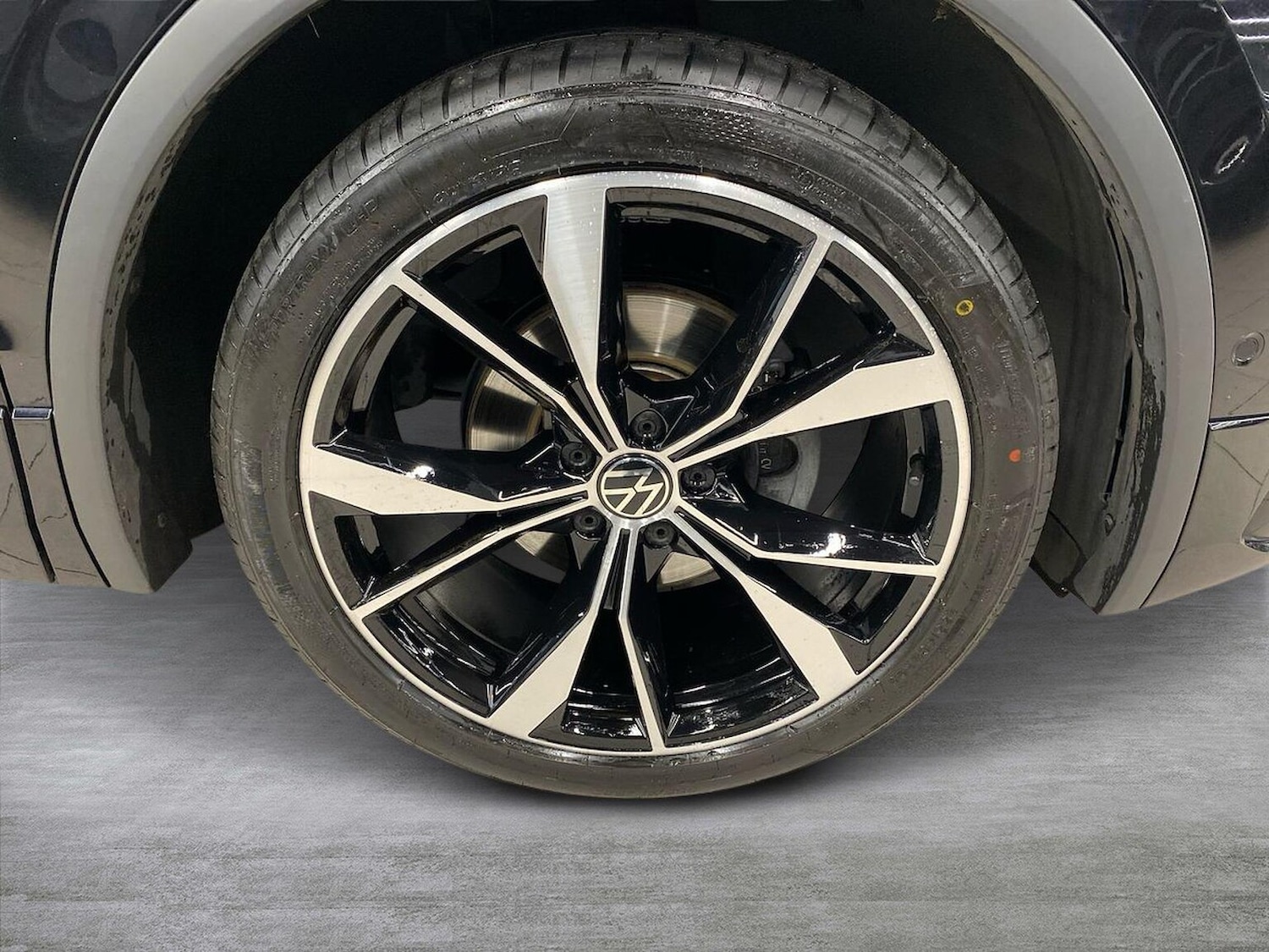 Used Volkswagen Tiguan 2022 for sale - 77567677: Photo 6