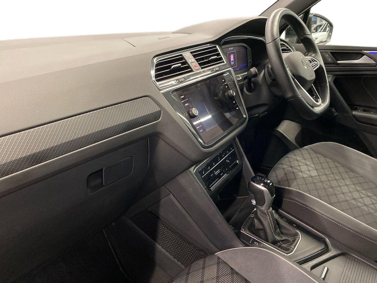 Used Volkswagen Tiguan 2022 for sale - 77567677: Photo 7