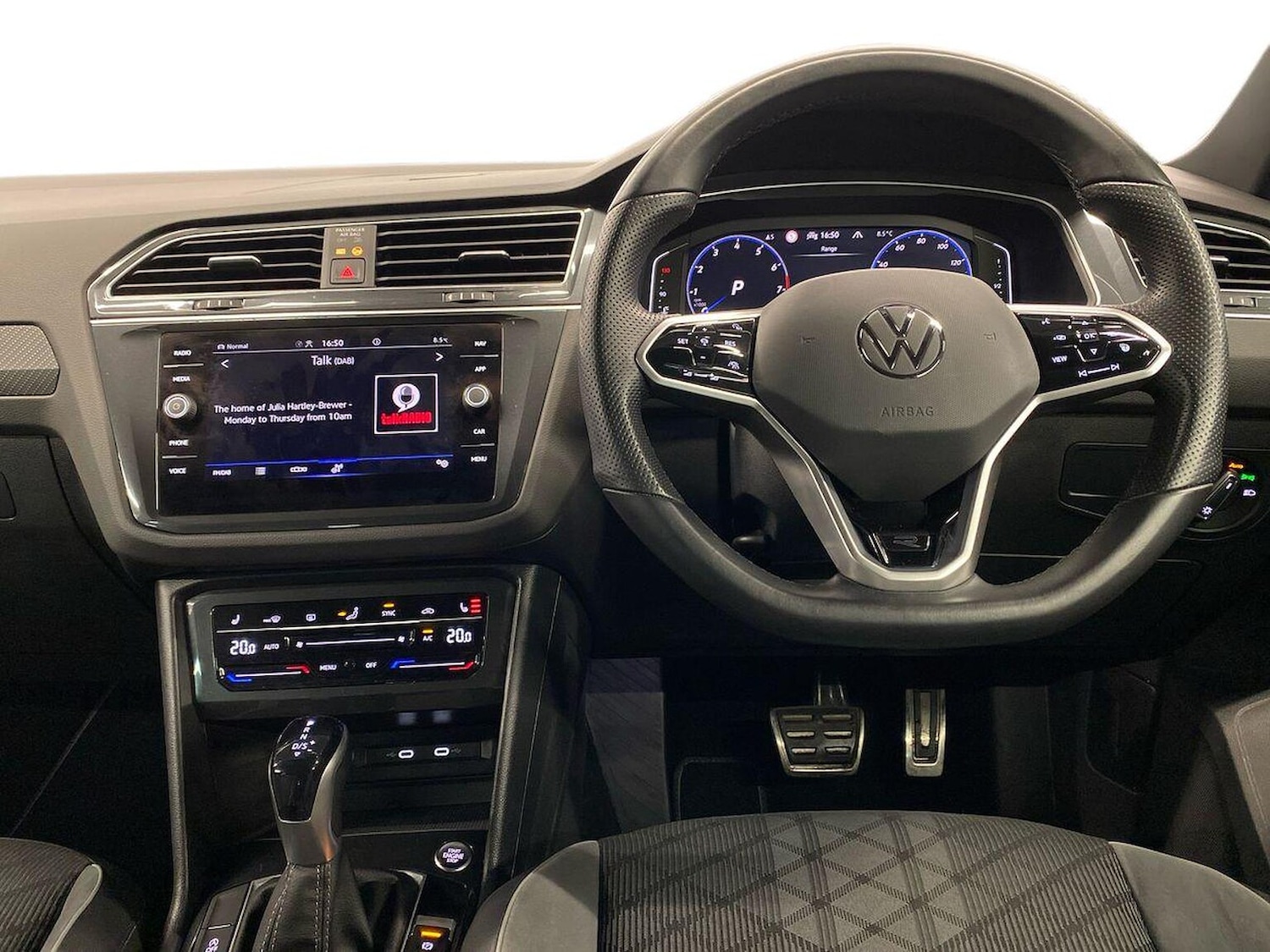 Used Volkswagen Tiguan 2022 for sale - 77567677: Photo 9
