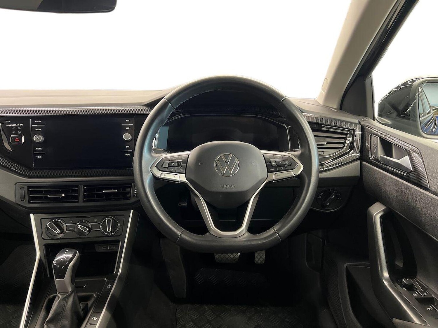 Used Volkswagen Taigo 2023 for sale - 76300806: Photo 9