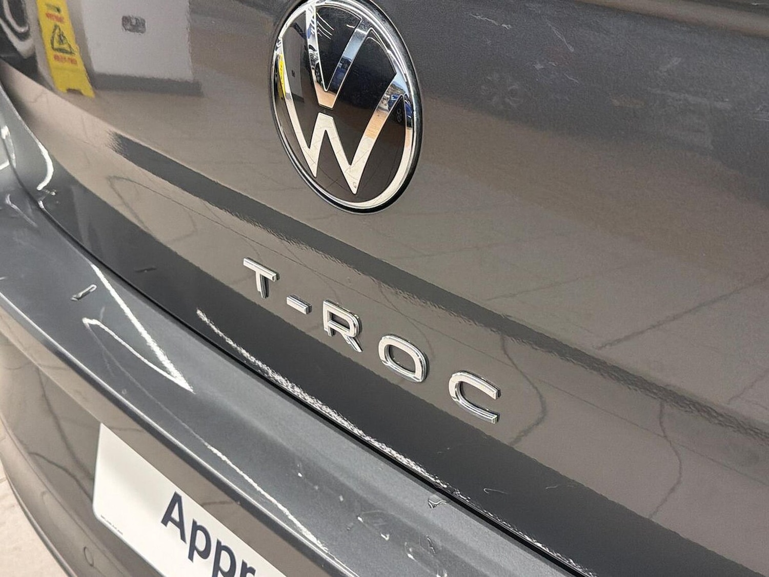Used Volkswagen T-Roc 2024 for sale - 76380296: Photo 33