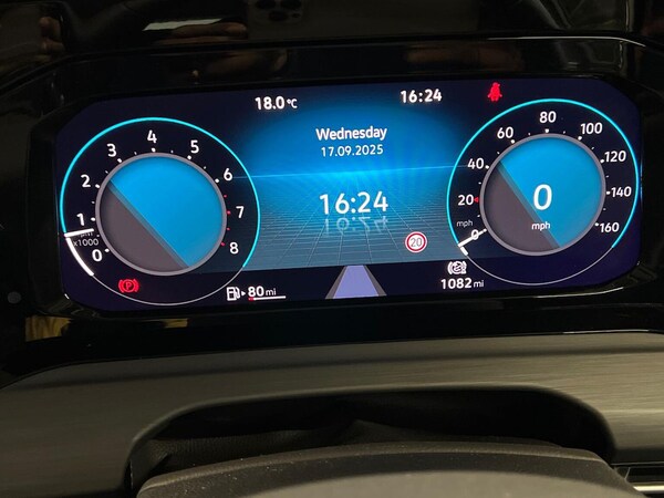 Used Volkswagen Golf 2023 for sale - 75994991: Photo 10
