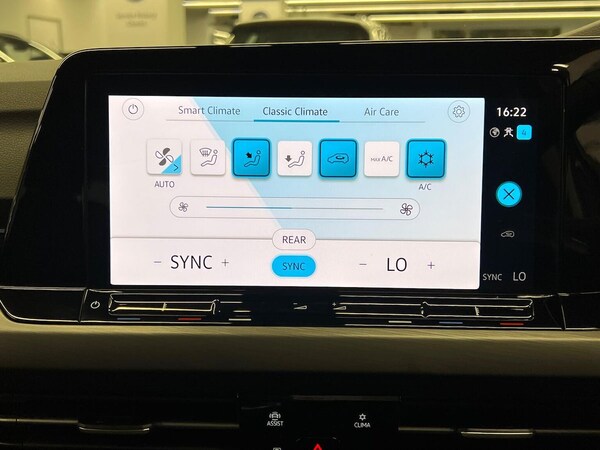 Used Volkswagen Golf 2023 for sale - 75994991: Photo 12