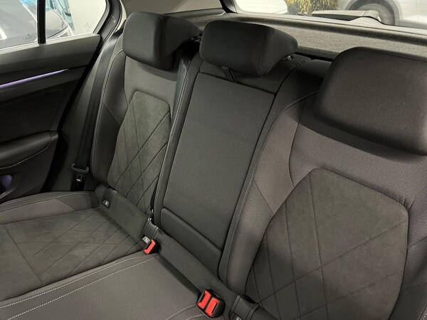 Used Volkswagen Golf 2023 for sale - 75994991: Photo 16