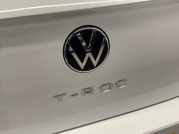 Used Volkswagen T-Roc 2024 for sale - 75616119: Photo 31