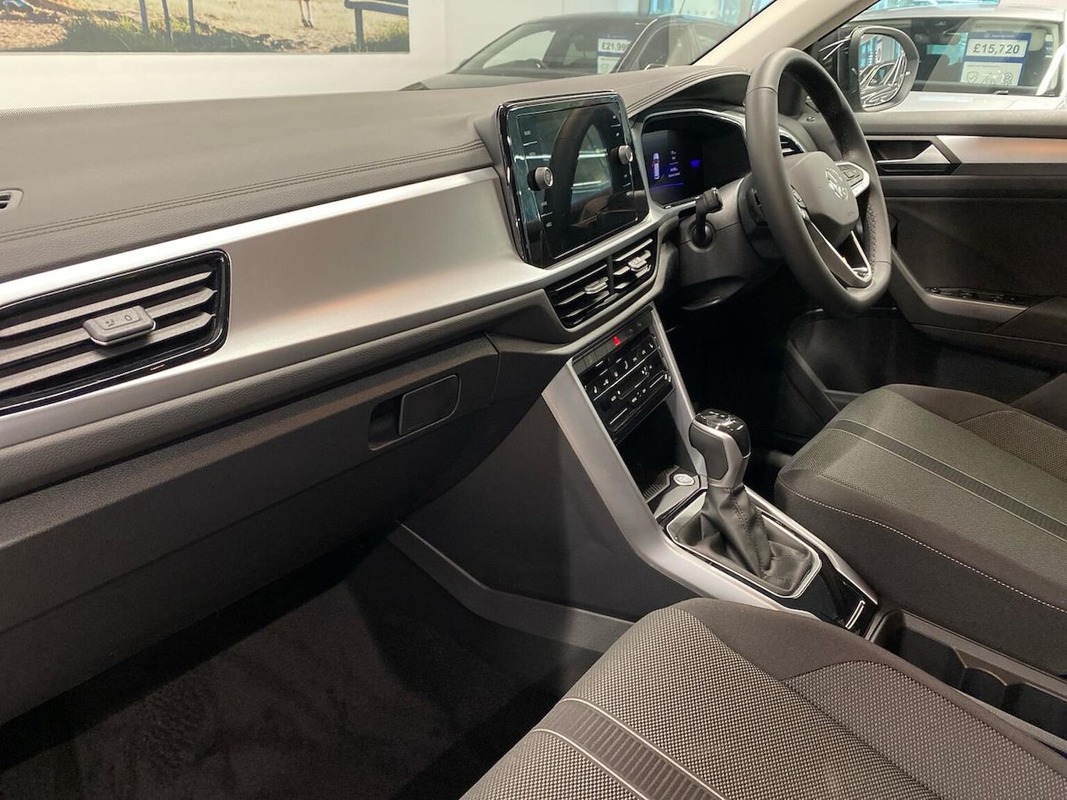 Used Volkswagen T-Roc 2026 for sale - 77896313: Photo 7