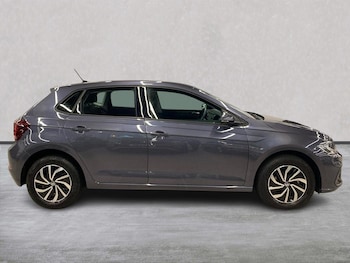 Used Volkswagen Polo 2022 for sale - 75490313: Photo