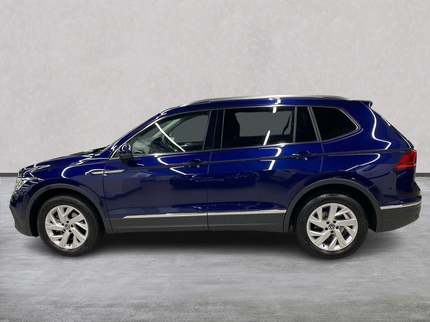 Used Volkswagen Tiguan Allspace 2024 for sale - 76837126: Photo 18