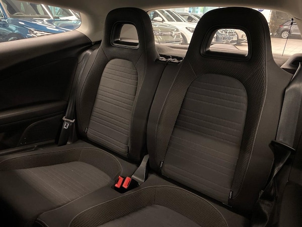 Used Volkswagen Scirocco 2017 for sale - 76212091: Photo 16