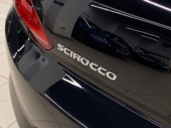 Used Volkswagen Scirocco 2017 for sale - 76212091: Photo 30