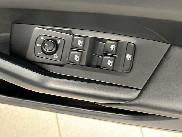 Used Volkswagen T-Cross 2025 for sale - 76219199: Photo 21