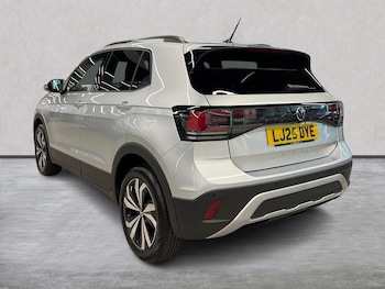 Used Volkswagen T-Cross 2025 for sale - 76219199: Photo 2