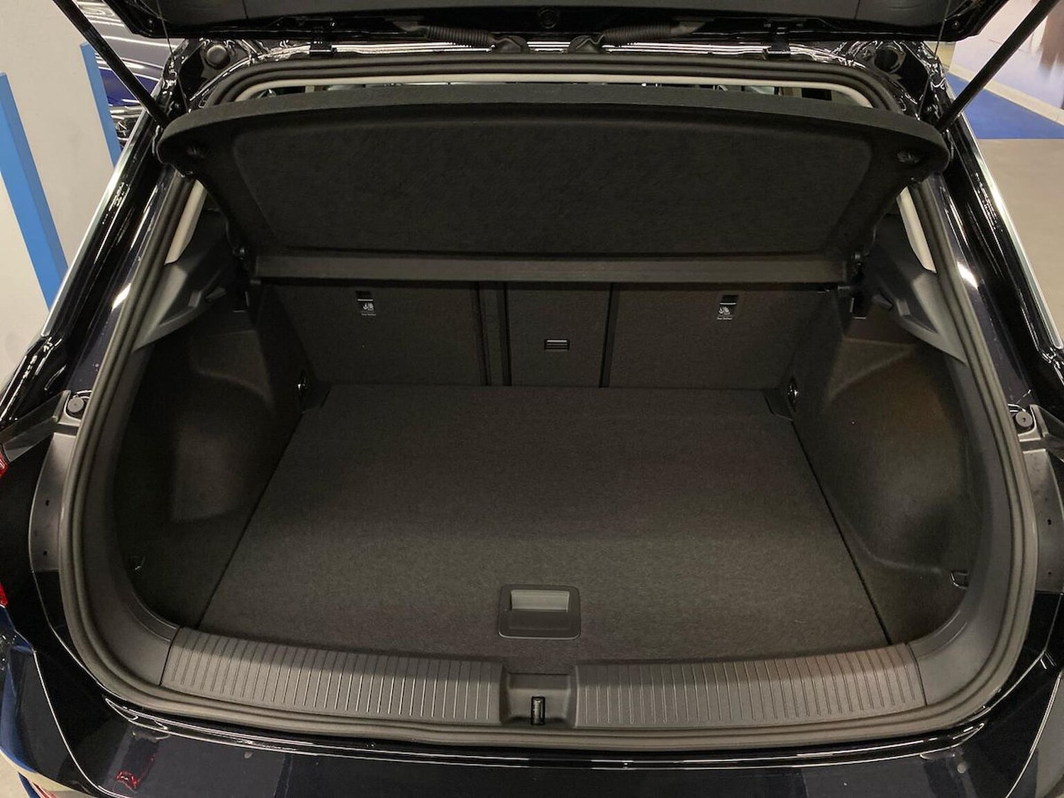 Used Volkswagen T-Roc 2025 for sale - 76219191: Photo 17