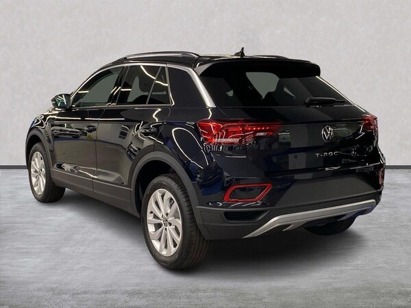Used Volkswagen T-Roc 2025 for sale - 76219191: Photo 2