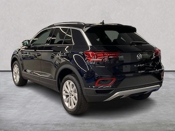 Used Volkswagen T-Roc 2025 for sale - 76219191: Photo 2