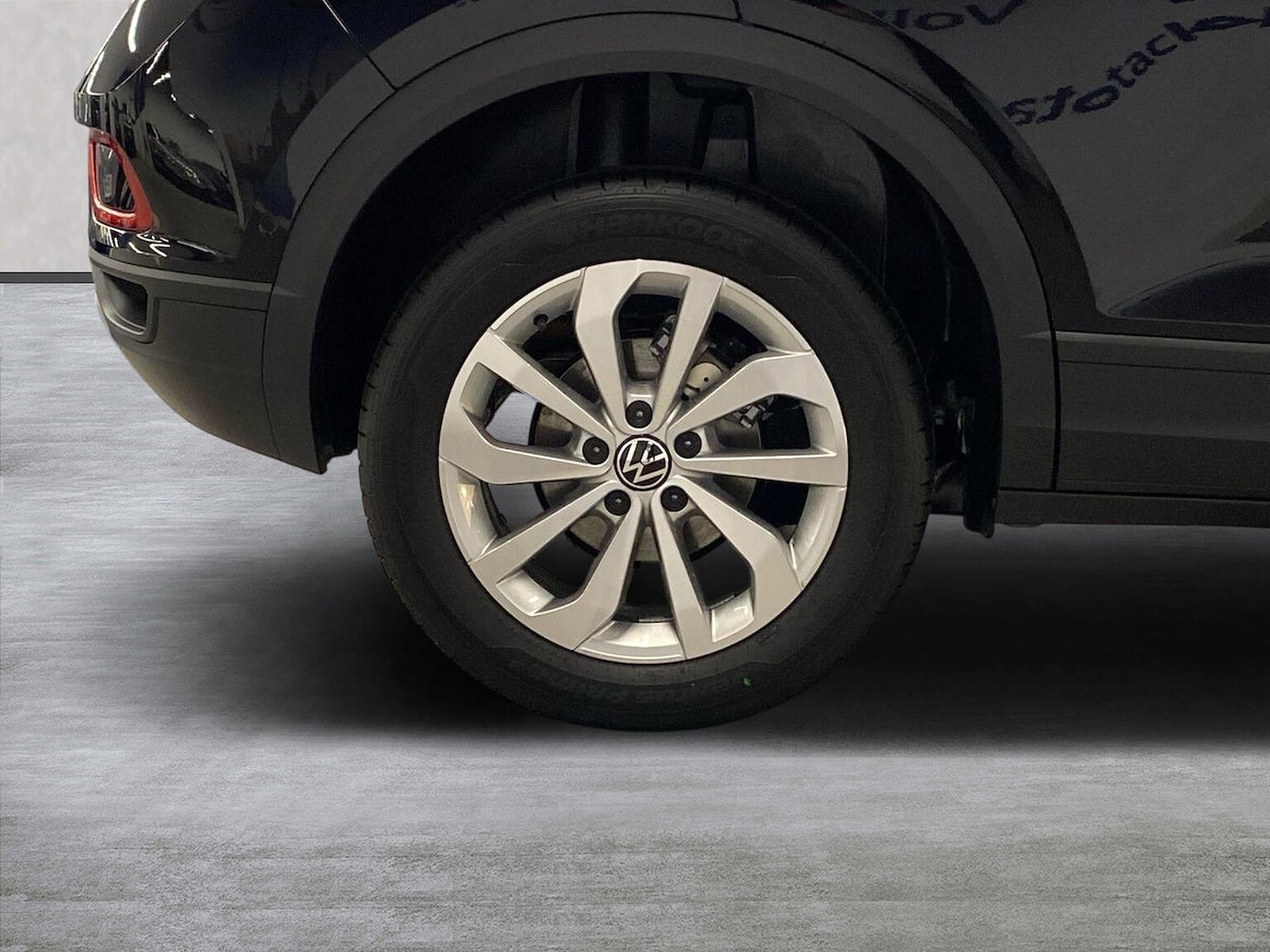 Used Volkswagen T-Roc 2025 for sale - 76219191: Photo 6