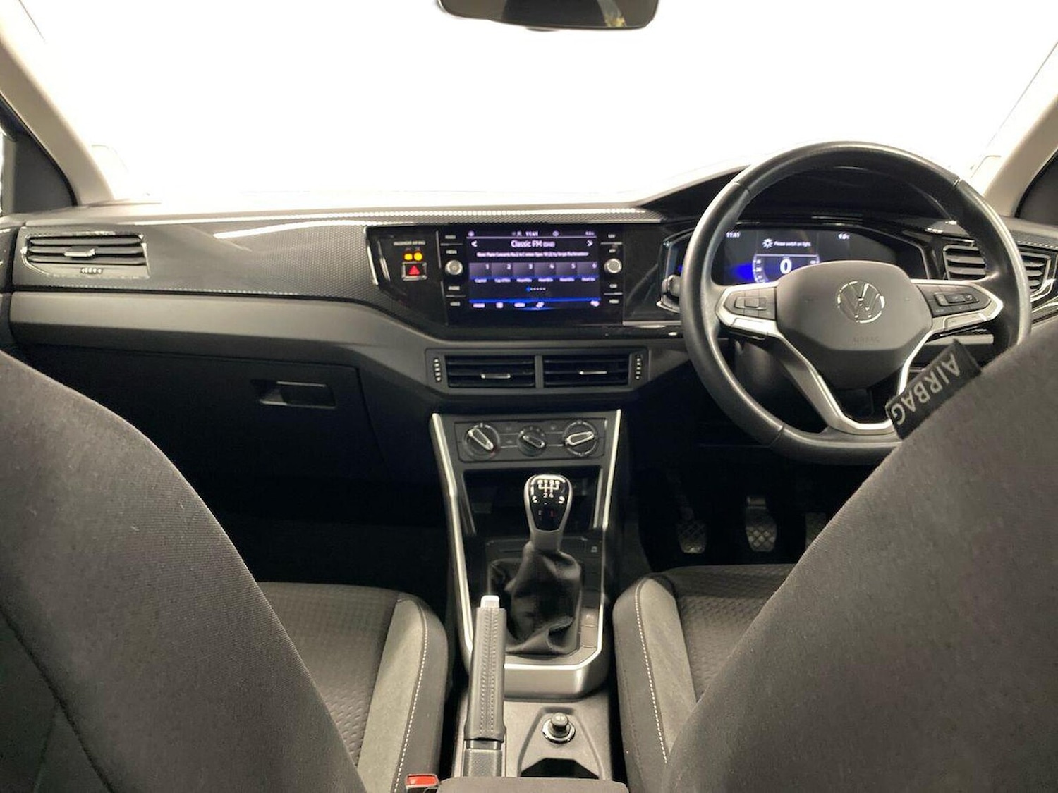 Used Volkswagen Polo 2023 for sale - 76809420: Photo 8