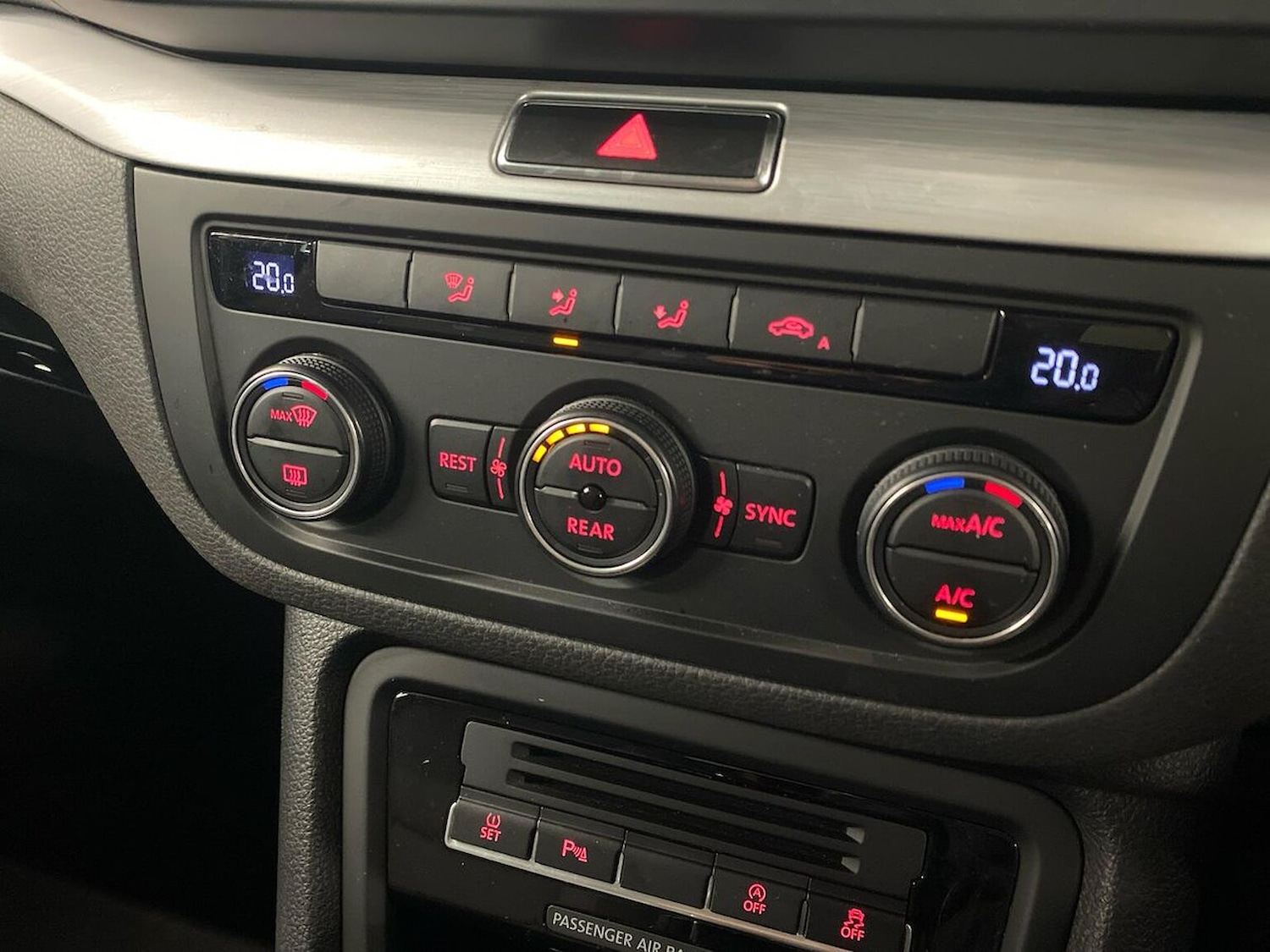 Used Volkswagen Sharan 2019 for sale - 77059819: Photo 14