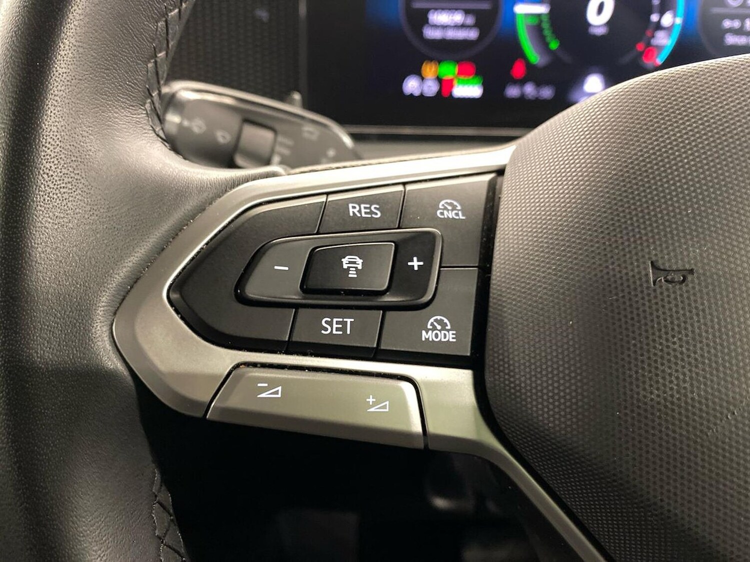 Used Volkswagen Tiguan 2025 for sale - 77946132: Photo 27