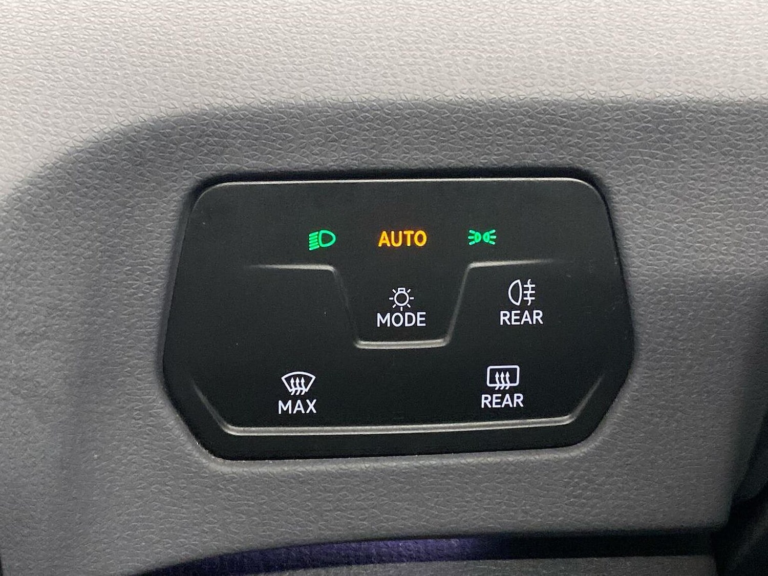 Used Volkswagen ID.3 2021 for sale - 76605600: Photo 22