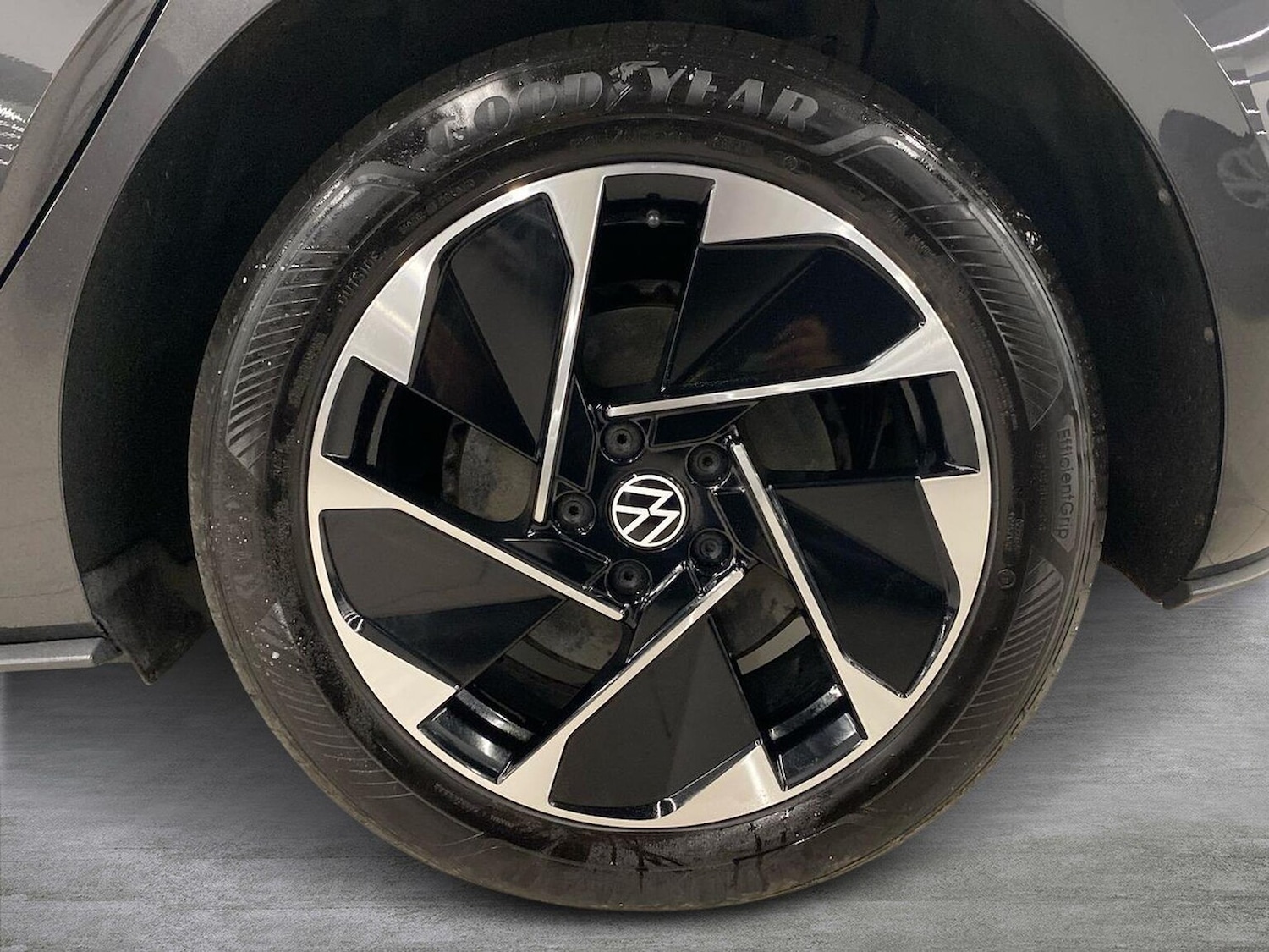 Used Volkswagen ID.3 2021 for sale - 76605600: Photo 6