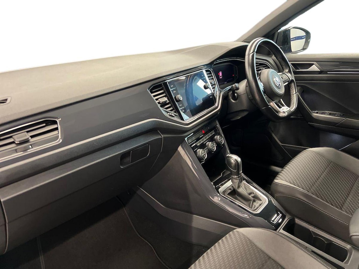 Used Volkswagen T-Roc 2019 for sale - 78195072: Photo 7