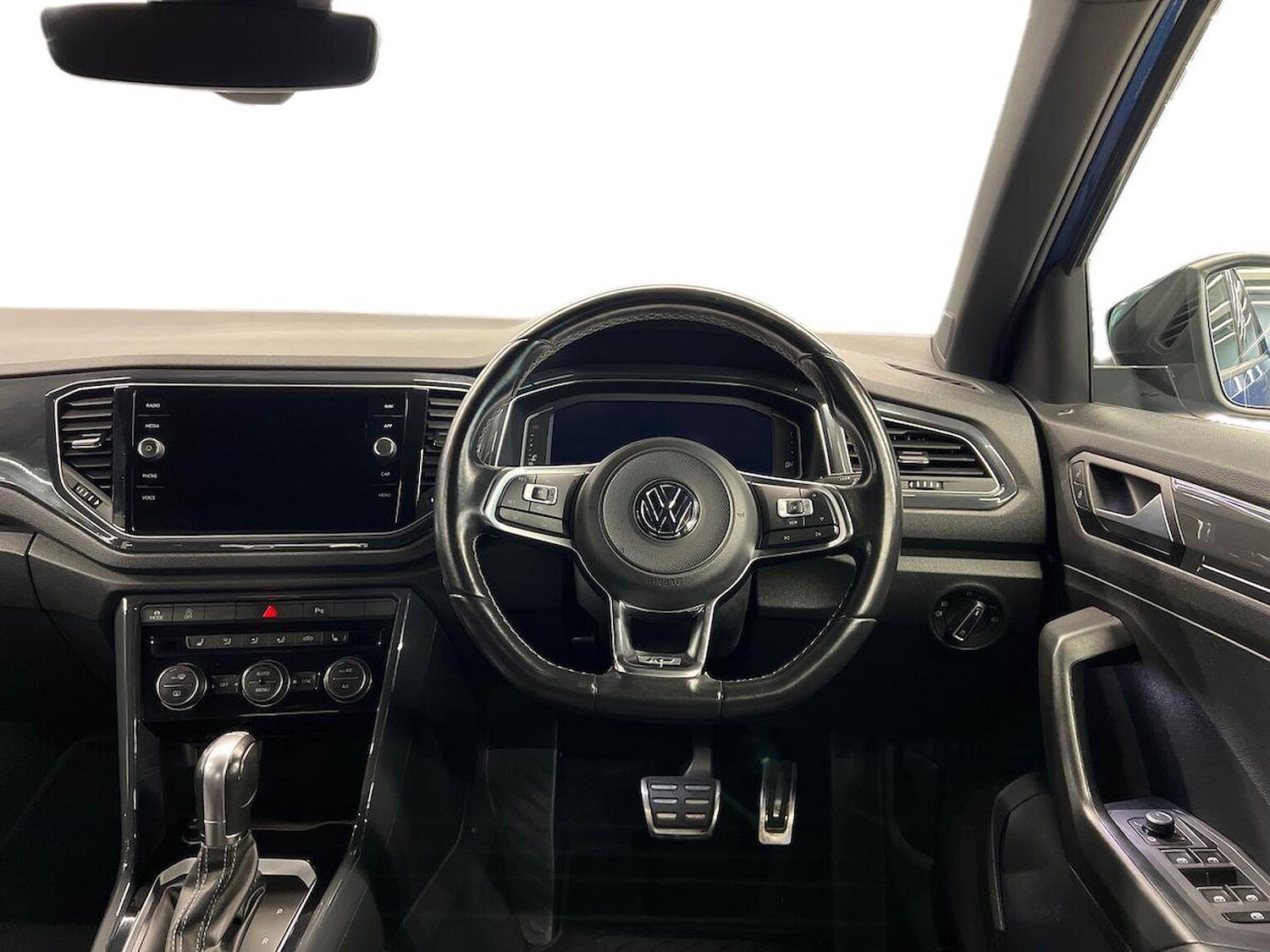 Used Volkswagen T-Roc 2019 for sale - 78195072: Photo 9