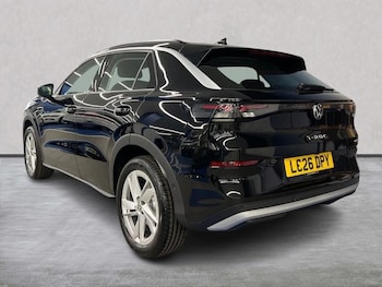 Used Volkswagen T-Roc 2026 for sale - 78776166: Photo