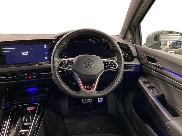 Used Volkswagen Golf 2024 for sale - 76182443: Photo 9