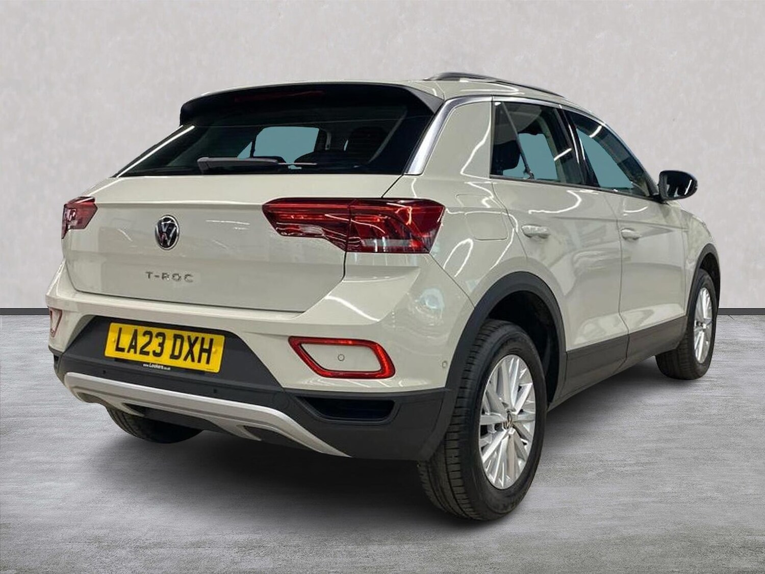 Used Volkswagen T-Roc 2023 for sale - 78195283: Photo 18