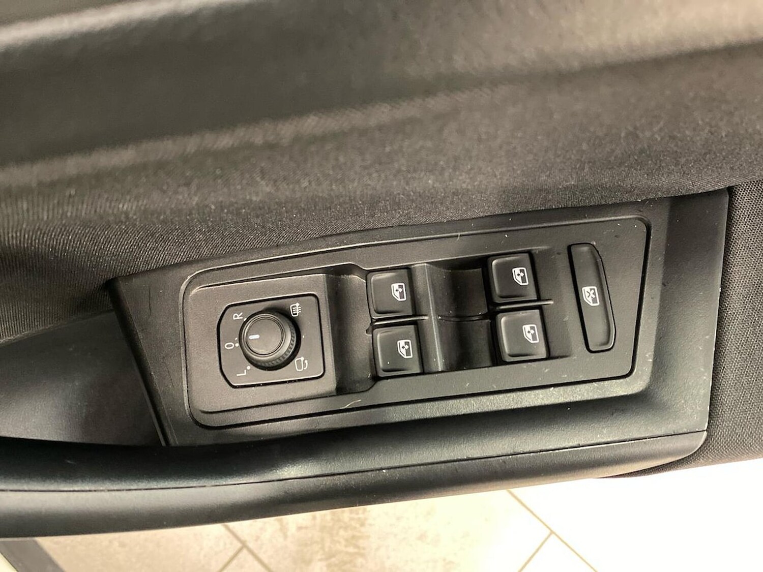 Used Volkswagen T-Roc 2023 for sale - 78195283: Photo 21